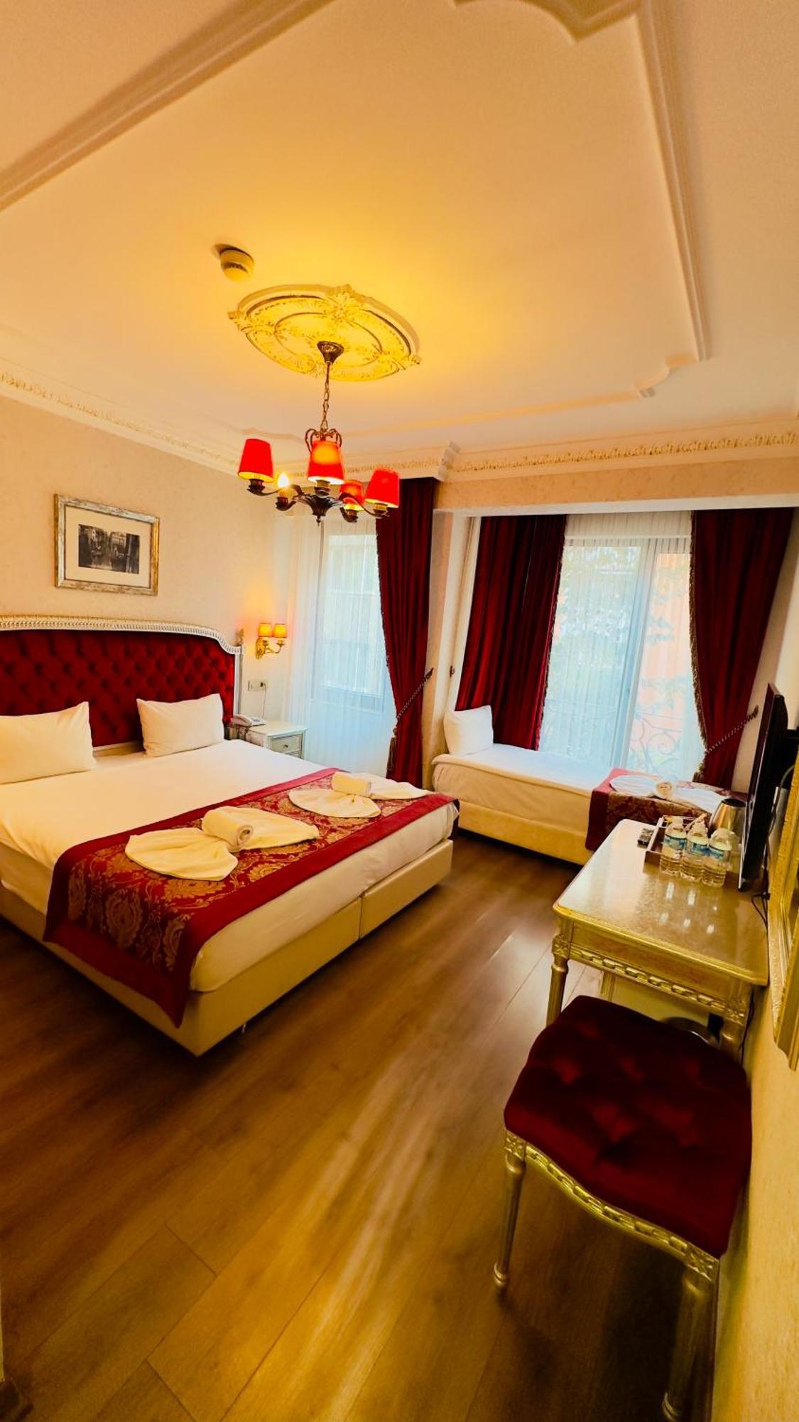 Hotel Gritti Pera & Spa Istanbul Exterior photo